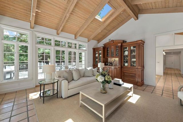 288 Camino Al Lago, Atherton, CA 94027