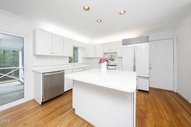 20 Chancery Place, Durham, NC 27707