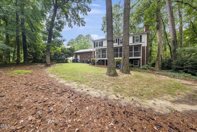 20 Chancery Place, Durham, NC 27707