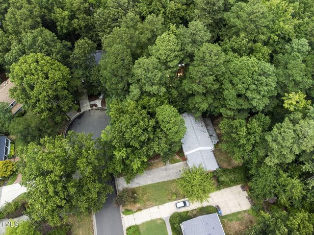 20 Chancery Place, Durham, NC 27707