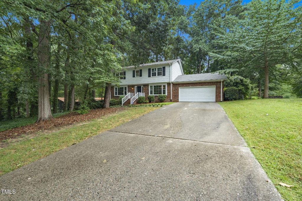 20 Chancery Place, Durham, NC 27707