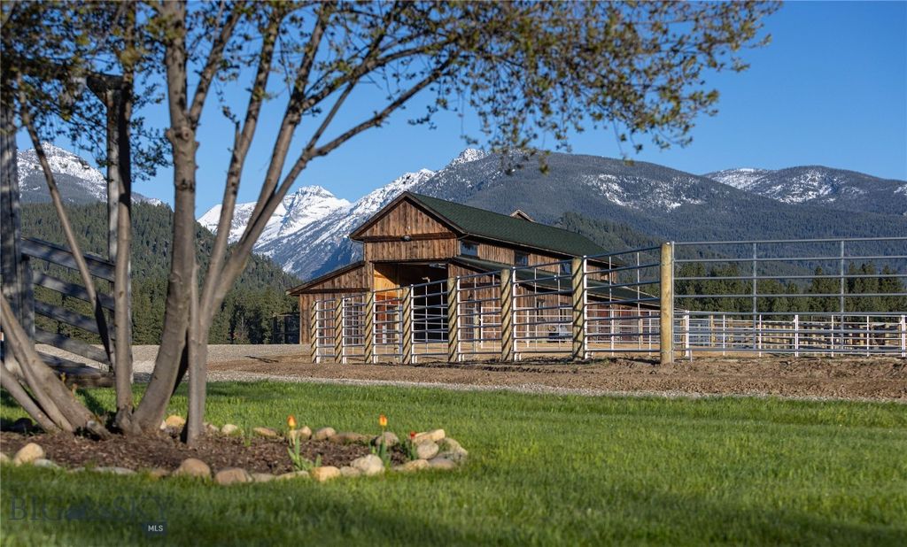 241 Orr Loop, Darby, MT 59829 photo 2