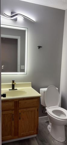 5698 Indian Hill Ct, Dillsboro, IN 45011