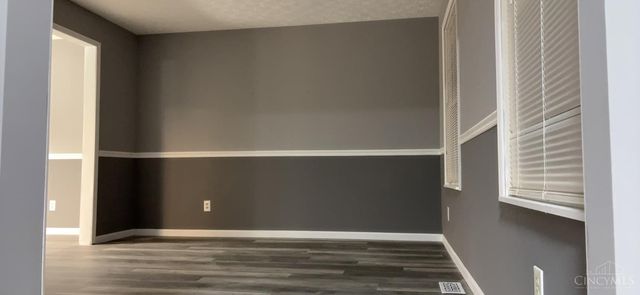 5698 Indian Hill Ct, Dillsboro, IN 45011