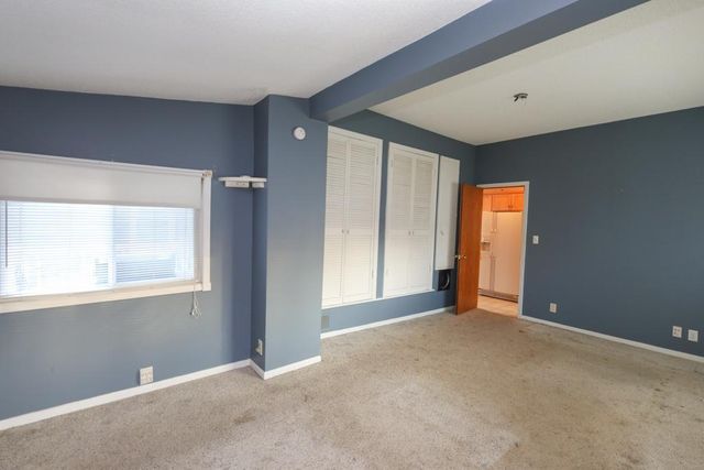 316 2nd Avenue SE, Pine Island, MN 55963