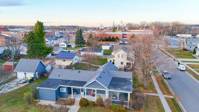 316 2nd Avenue SE, Pine Island, MN 55963