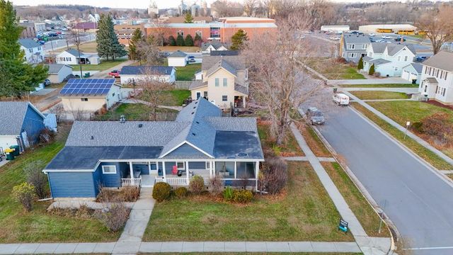 316 2nd Avenue SE, Pine Island, MN 55963