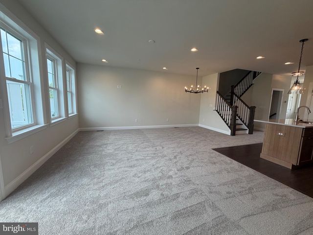 436 REAGANS LN, Chalfont, PA 18914