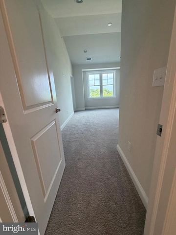 436 REAGANS LN, Chalfont, PA 18914