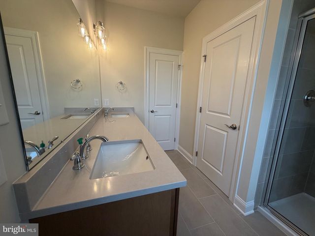 436 REAGANS LN, Chalfont, PA 18914