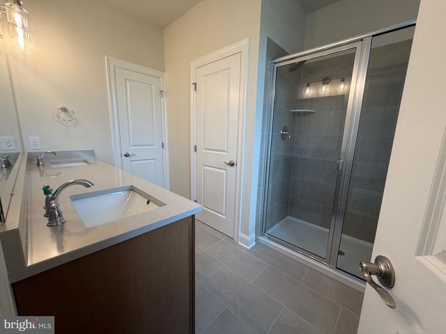 436 REAGANS LN, Chalfont, PA 18914