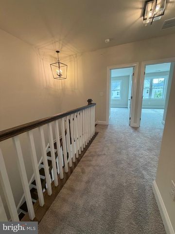 436 REAGANS LN, Chalfont, PA 18914