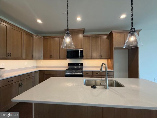 436 REAGANS LN, Chalfont, PA 18914