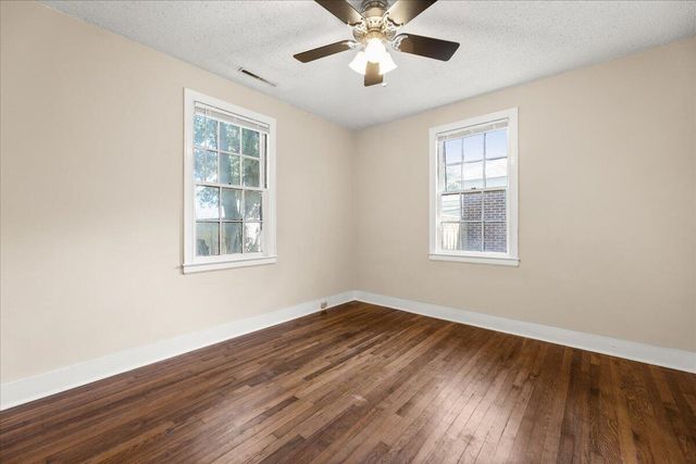 20 Yeadon Avenue, Charleston, SC 29407