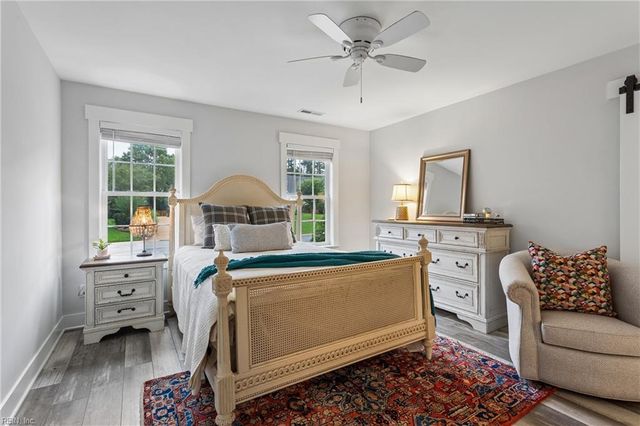 9927 E Cork RD, Toano, VA 23168
