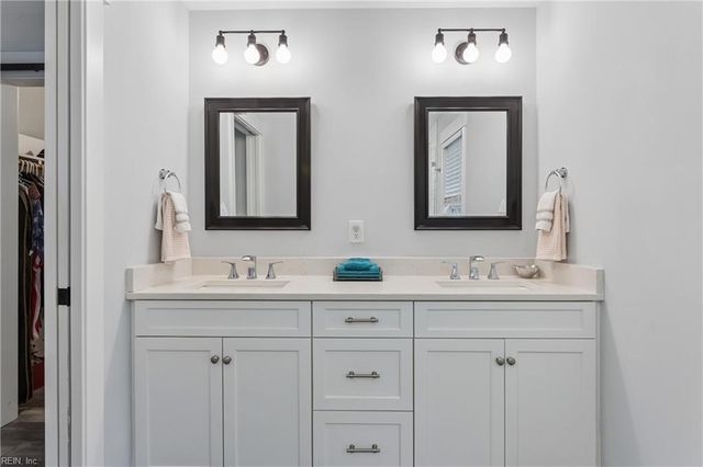 9927 E Cork RD, Toano, VA 23168