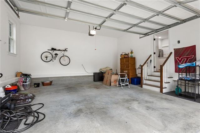 9927 E Cork RD, Toano, VA 23168