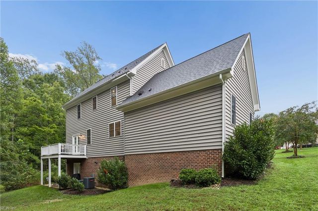 9927 E Cork RD, Toano, VA 23168