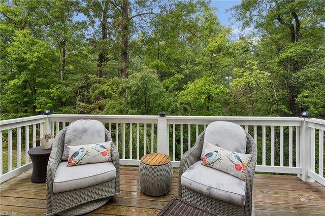 9927 E Cork RD, Toano, VA 23168