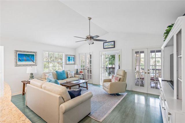 1295 Winding Oaks Circle E 805, Vero Beach, FL 32963