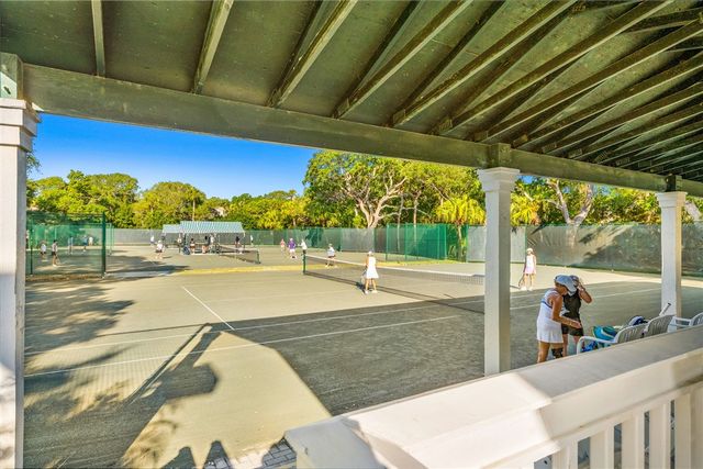 1295 Winding Oaks Circle E 805, Vero Beach, FL 32963