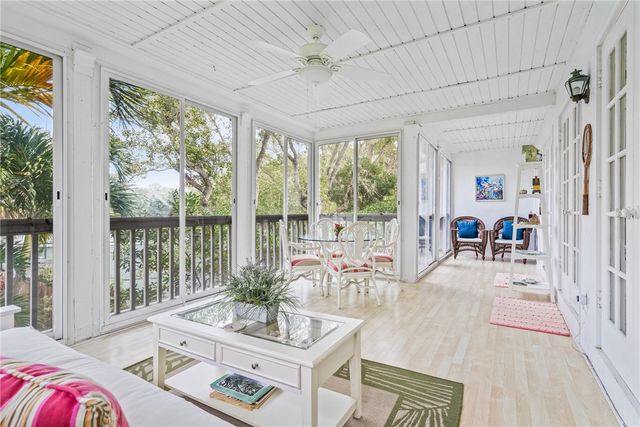 1295 Winding Oaks Circle E 805, Vero Beach, FL 32963