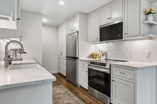 10831 Hayfield Drive, Dallas, TX 75238