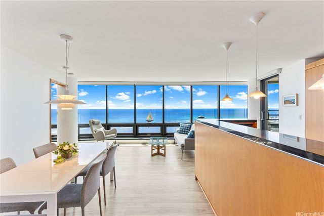 1330 Ala Moana Boulevard 3103, Honolulu, HI 96814