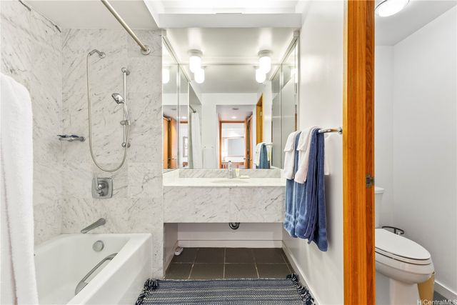 1330 Ala Moana Boulevard 3103, Honolulu, HI 96814