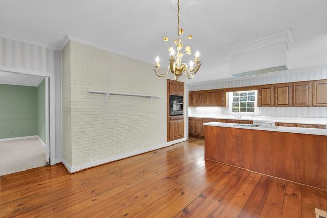 1023 Four Mile Branch Road, Spartanburg, SC 29302