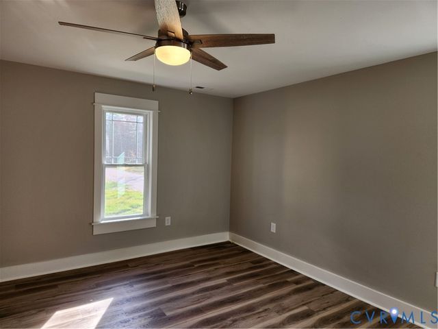 16266 Union Church Rd, Beaverdam, VA 23015