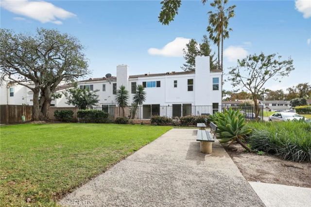 12 Foxglove, Irvine, CA 92612