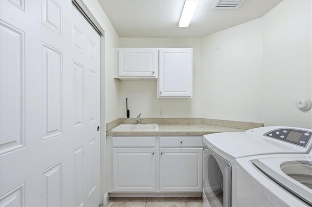 7612 LAKE VISTA COURT 308, Lakewood Ranch, FL 34202