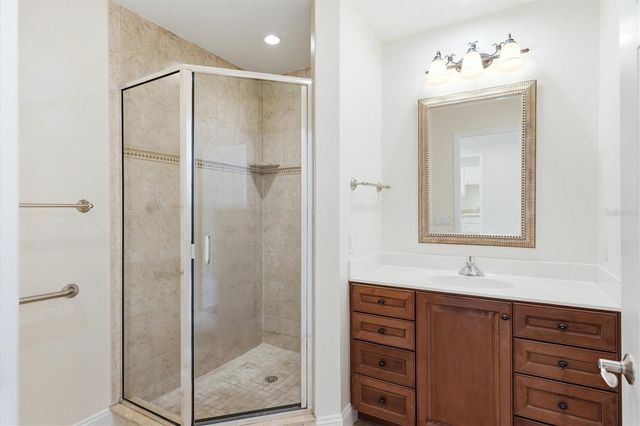 7612 LAKE VISTA COURT 308, Lakewood Ranch, FL 34202