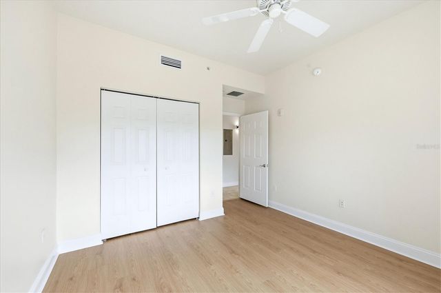 7612 LAKE VISTA COURT 308, Lakewood Ranch, FL 34202