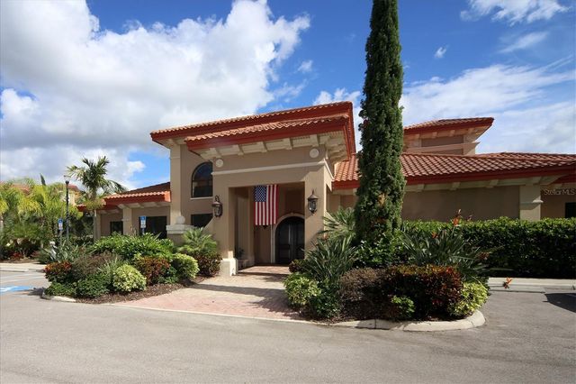 7612 LAKE VISTA COURT 308, Lakewood Ranch, FL 34202