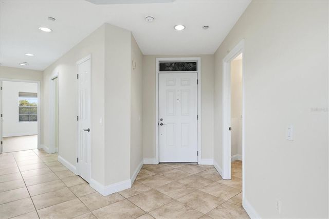 7612 LAKE VISTA COURT 308, Lakewood Ranch, FL 34202