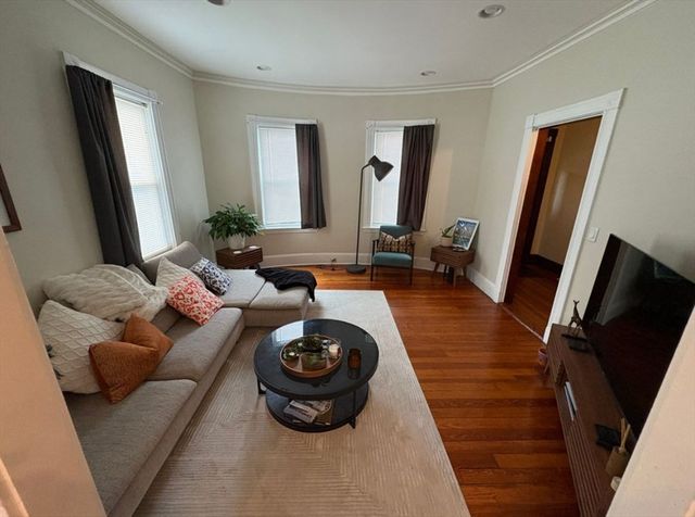 21 Walnut 1, Norwood, MA 02062