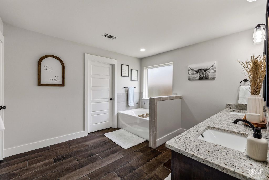 Image 18 of property listing at 5325 Coral Way, San Angelo, TX 76904