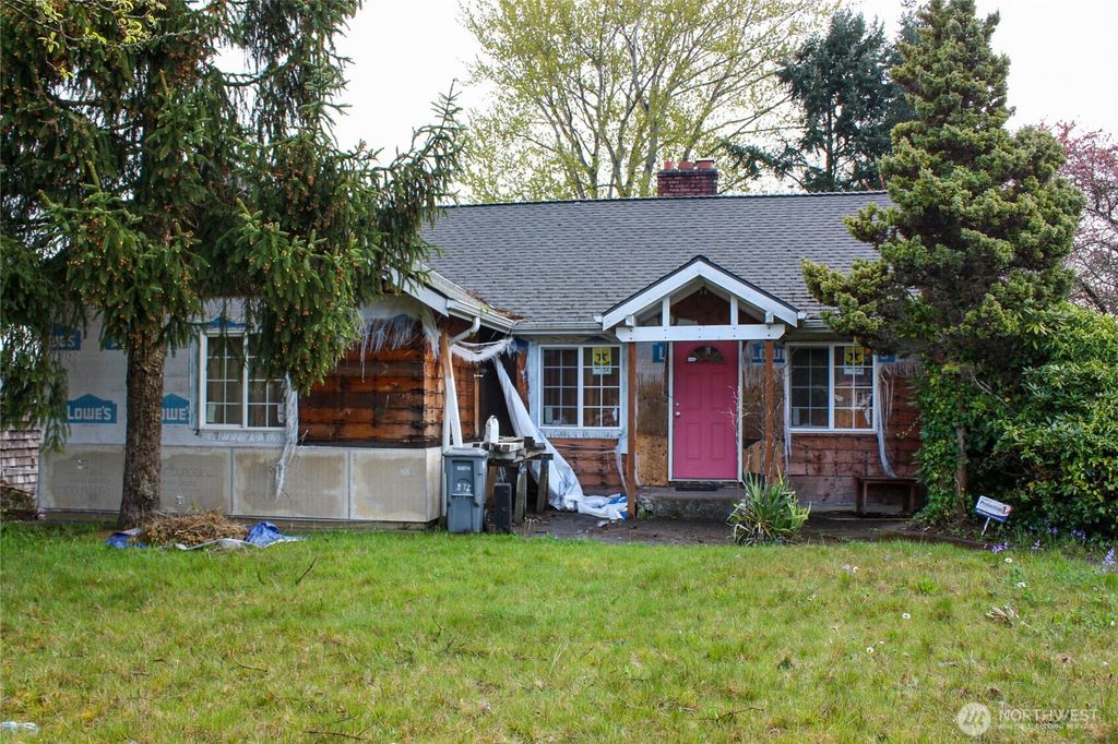 4335 Colby Ave, Everett, WA 98203