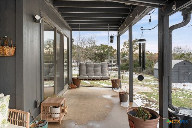 7114 N Lakeview Drive, Salado, TX 76571