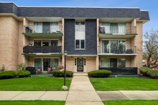 10360 Parkside Avenue 2B, Oak Lawn, IL 60453
