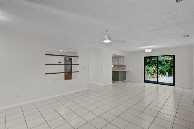700 NW North River Drive, Stuart, FL 34994