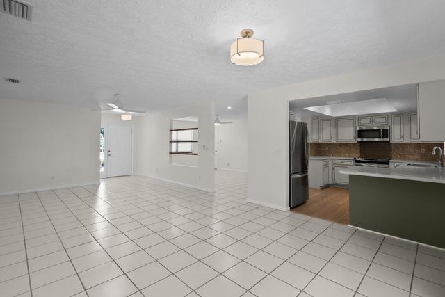 700 NW North River Drive, Stuart, FL 34994