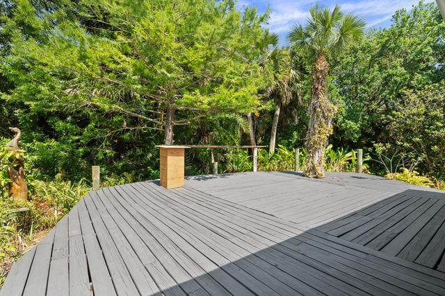 700 NW North River Drive, Stuart, FL 34994