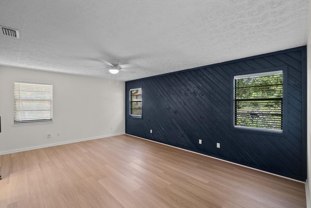 700 NW North River Drive, Stuart, FL 34994