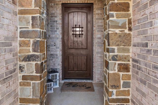 114 Saddle Brook Circle, Hallsville, TX 75650