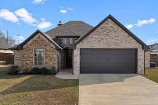 114 Saddle Brook Circle, Hallsville, TX 75650