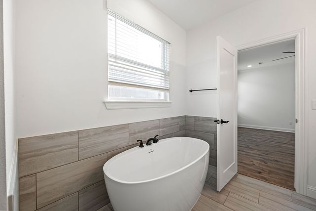 7818 Teton Trl Avenue, Springdale, AR 72762