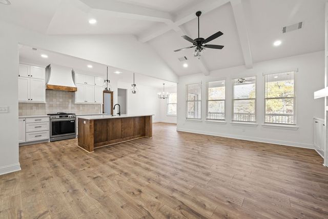 7818 Teton Trl Avenue, Springdale, AR 72762